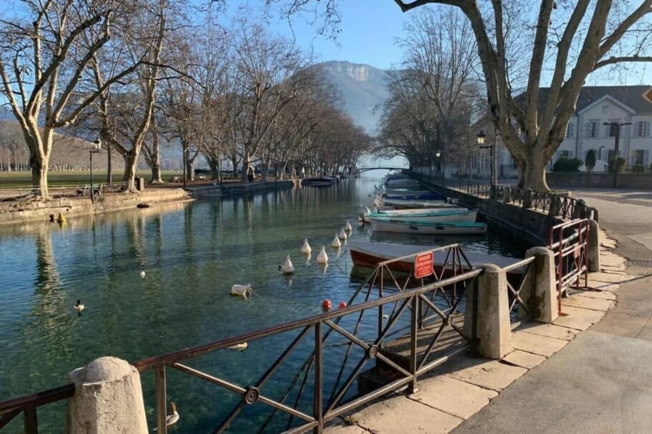 The Red Heart Of Annecy - Beautiful Apartment For 4 People Eksteriør bilde